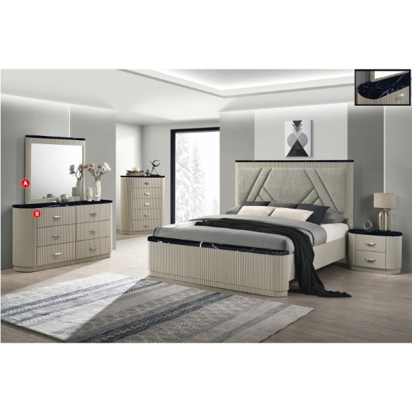 Picture of Amy Dresser & Mirror